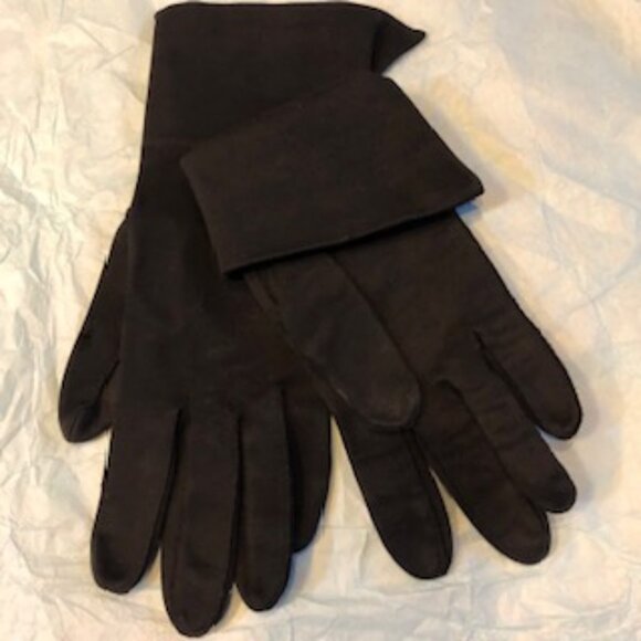 Elegant Wrist Length Black Vintage Cuffed Gloves Excellent Condition Small Med - Picture 1 of 10